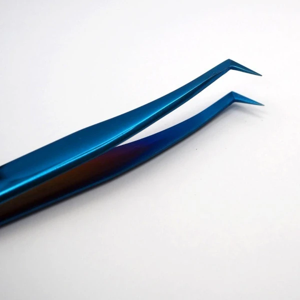 Pince Russe Femme De Caractère 3 Pince Russe Femme De Caractère – Image 3